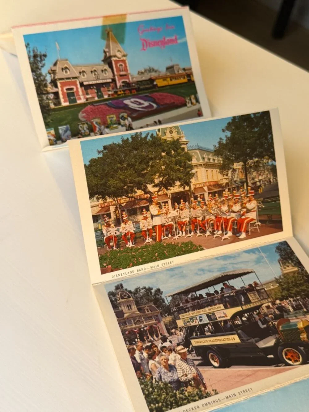 Vintage 1960s Disneyland Magic Kingdom Picture Postcard Book